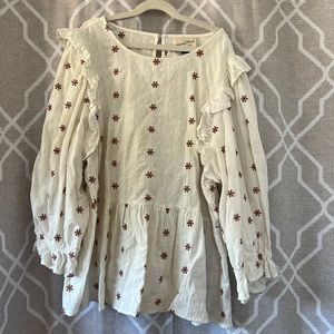 Universal Thread  long sleeve shirt. Size XL